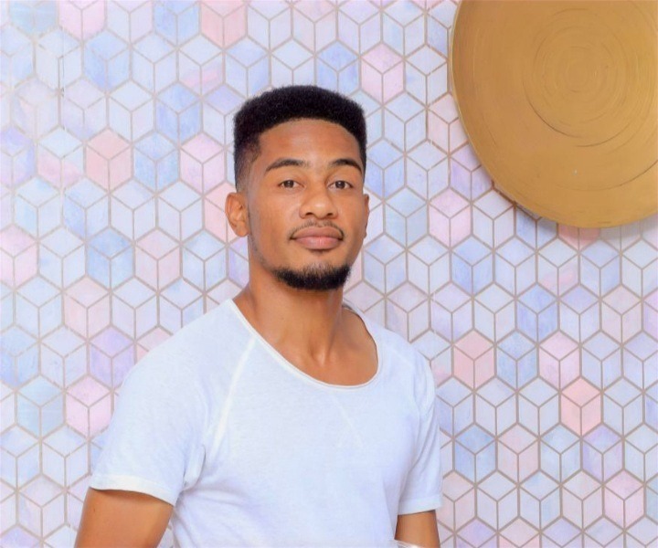 Screenshot_20211216-214136_Gallery_edited